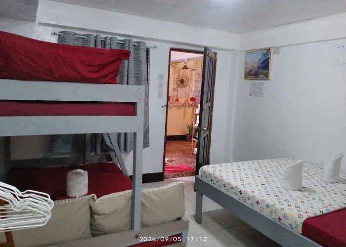 Lola Flor'S Guest House